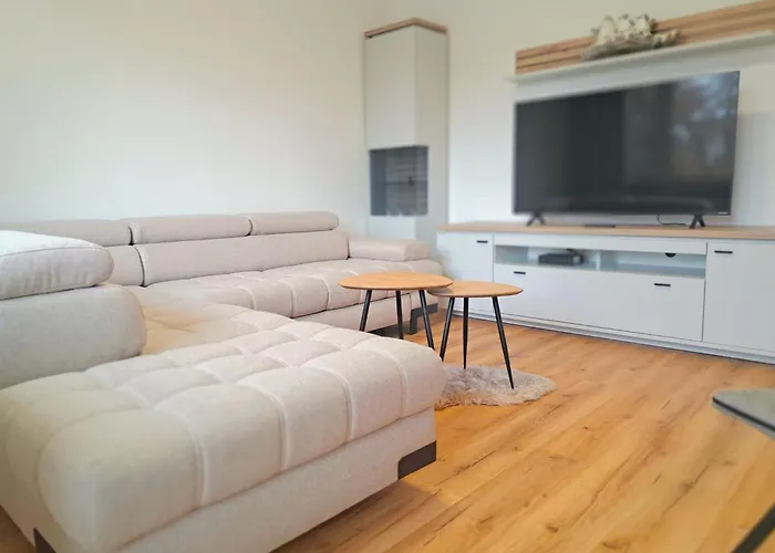 Haus Grani By Interhome Lejlighed Zell am See